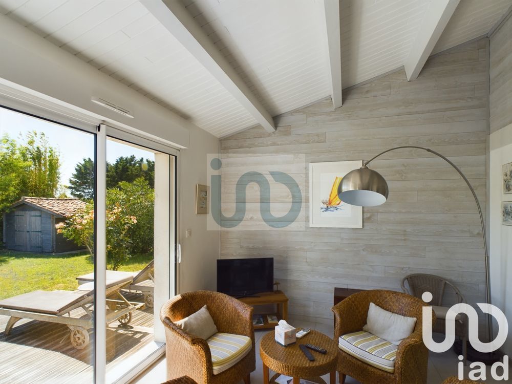 � vendre  Maison Saint-Martin-de-R� (17410)