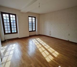  Maison � vendre 7 pi�ces 210 m�