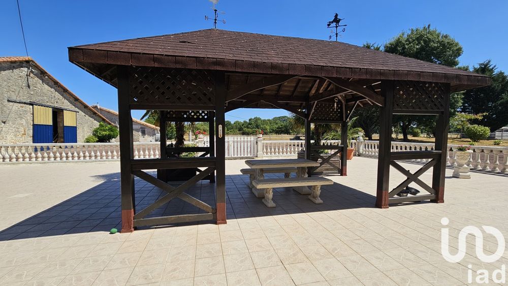 � vendre  Maison Villefagnan (16240)