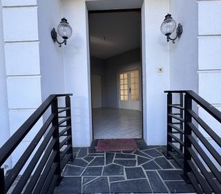  Maison � vendre 8 pi�ces 344 m�