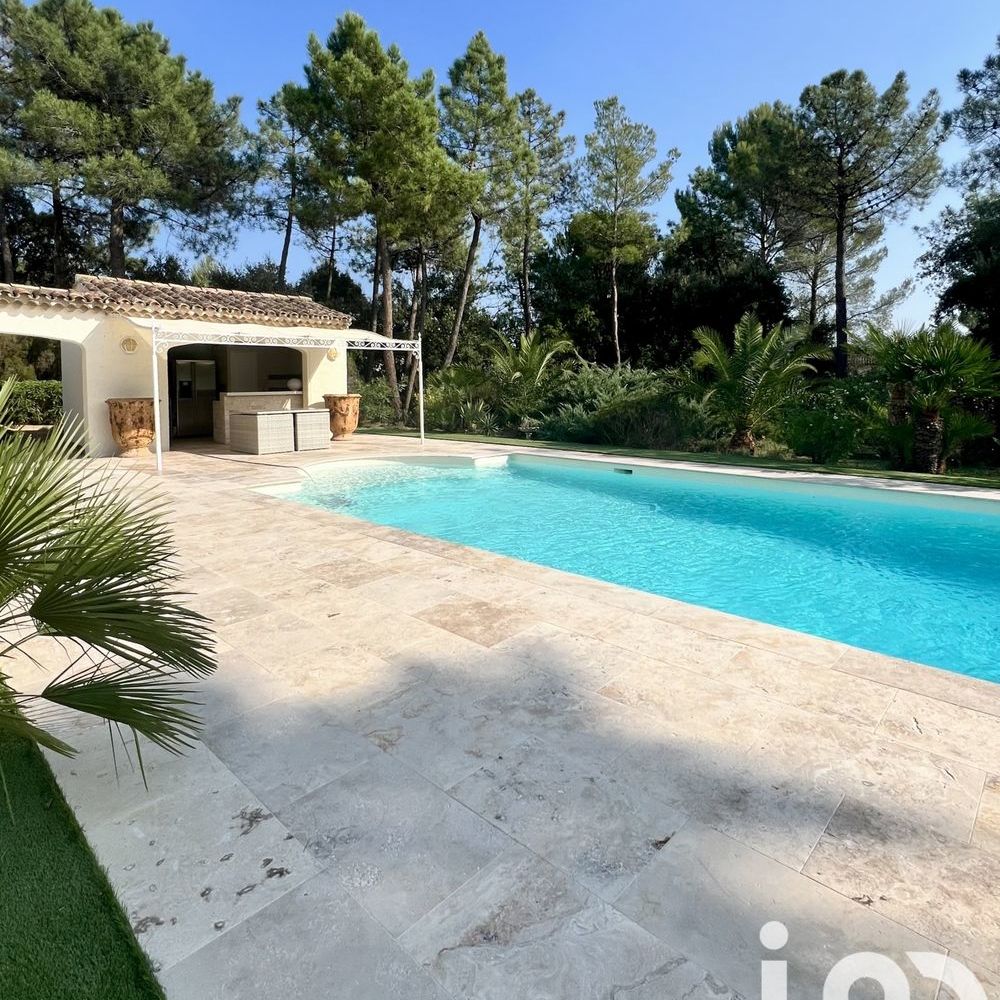 � vendre  Maison Roquebrune-sur-Argens (83520)