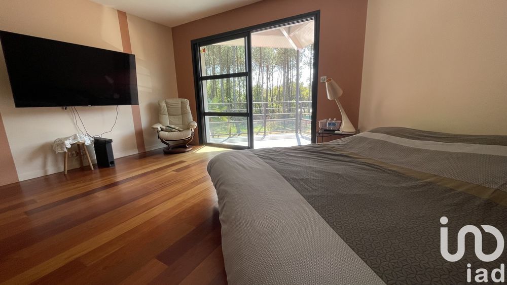 � vendre  Villa Parentis-en-Born (40160)