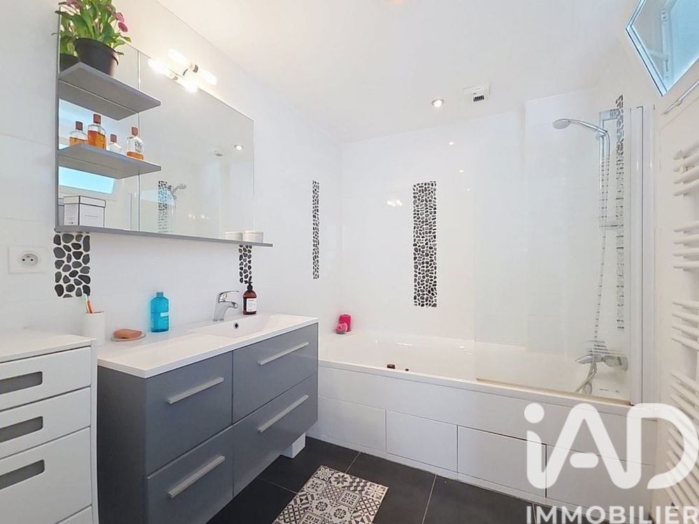 � vendre  Villa L'�tang-la-Ville (78620)