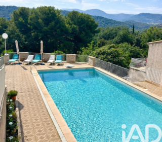  Maison � vendre 12 pi�ces 360 m�