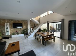  Maison � vendre 7 pi�ces 305 m�