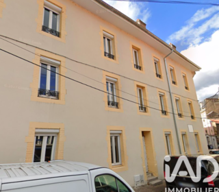  Immeuble � vendre 626 m�