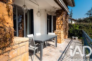  Maison � vendre 8 pi�ces 236 m�