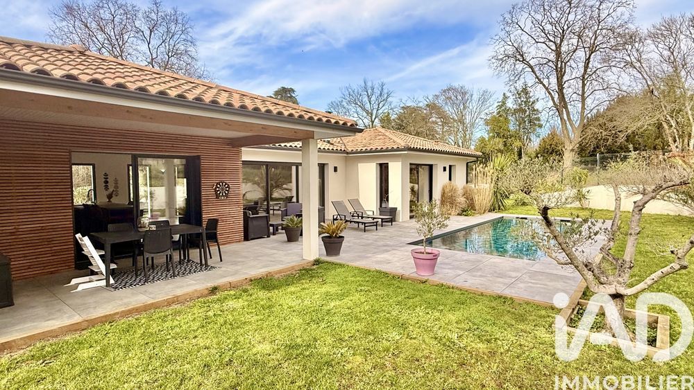 � vendre  Villa Bouliac (33270)