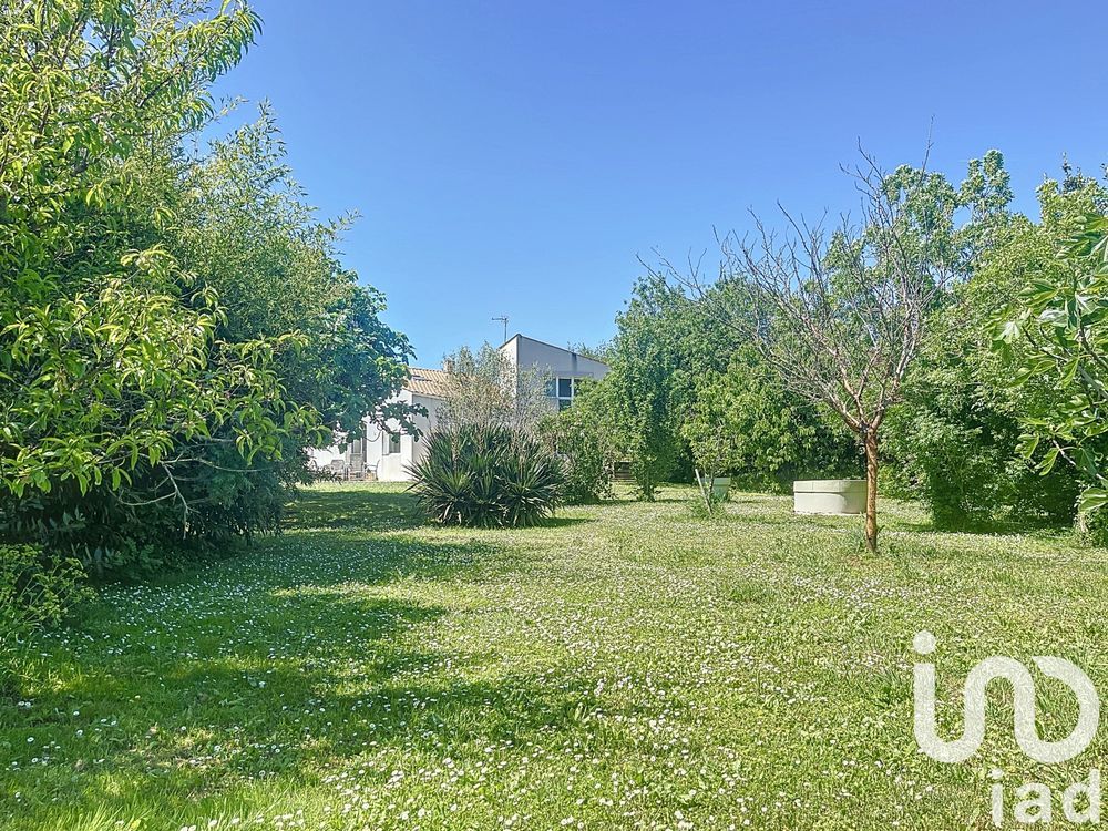 � vendre  Maison Dompierre-sur-Mer (17139)