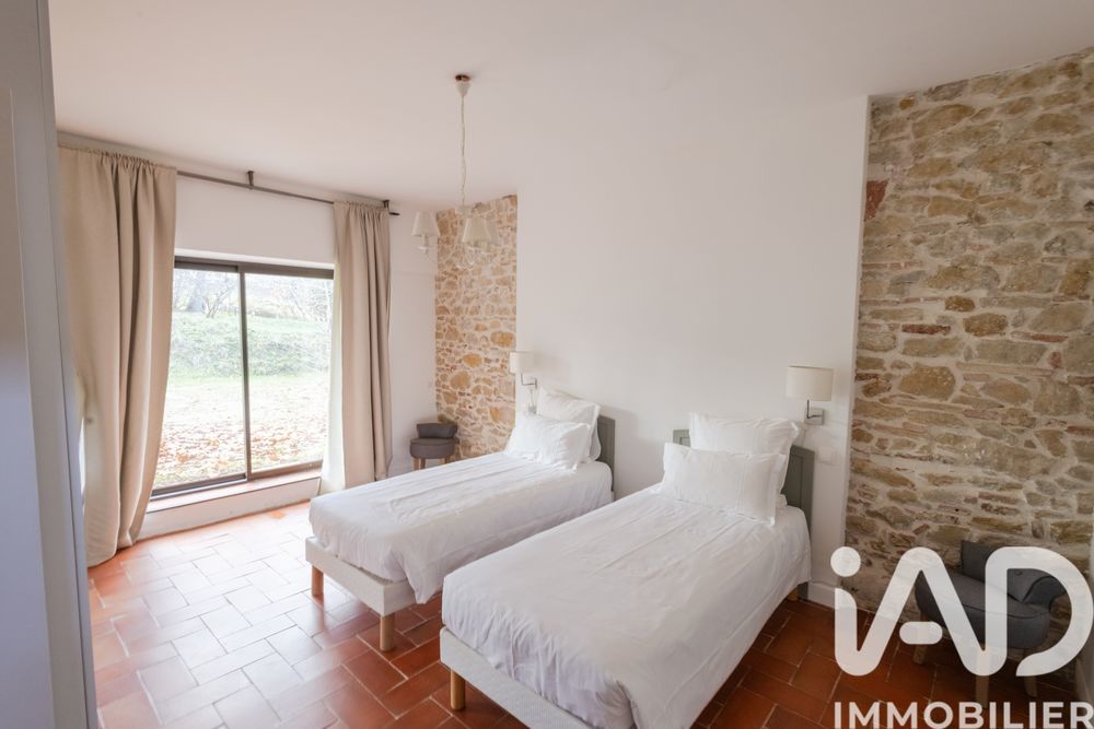 � vendre  Propri�t�/ch�teau Salles-sur-l'Hers (11410)