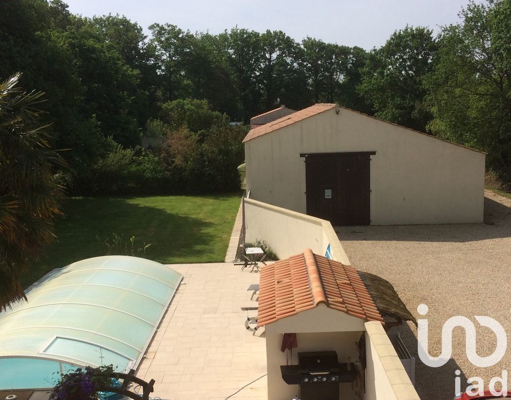 � vendre  Maison Le Fenouiller (85800)