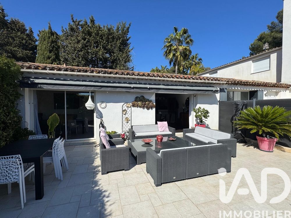 � vendre  Villa Antibes (06600)