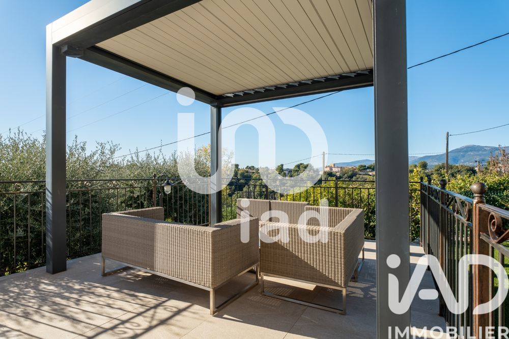 � vendre  Maison Saint-Laurent-du-Var (06700)