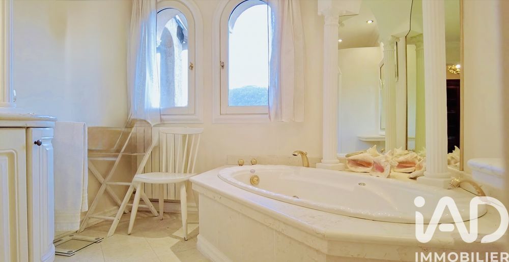 � vendre  Maison Auribeau-sur-Siagne (06810)