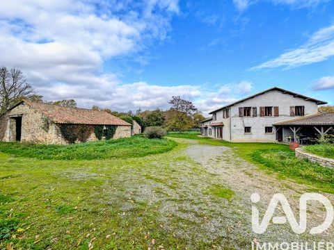   Vente Maison de campagne 7 pi�ces Maison - 7 pi�ce(s) - 258 m�