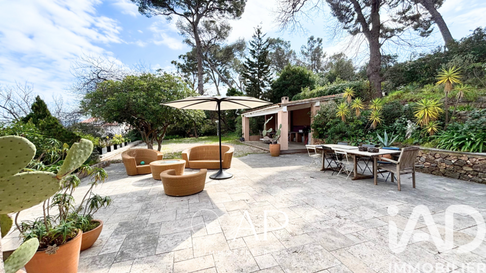 � vendre  Villa Toulon (83000)