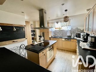  Maison � vendre 8 pi�ces 182 m�