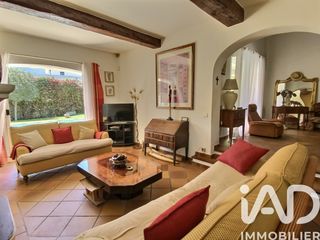  Maison � vendre 10 pi�ces 240 m�