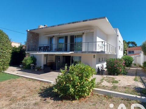   Vente Maison traditionnelle 5 pi�ces Maison - 5 pi�ce(s) - 198 m�