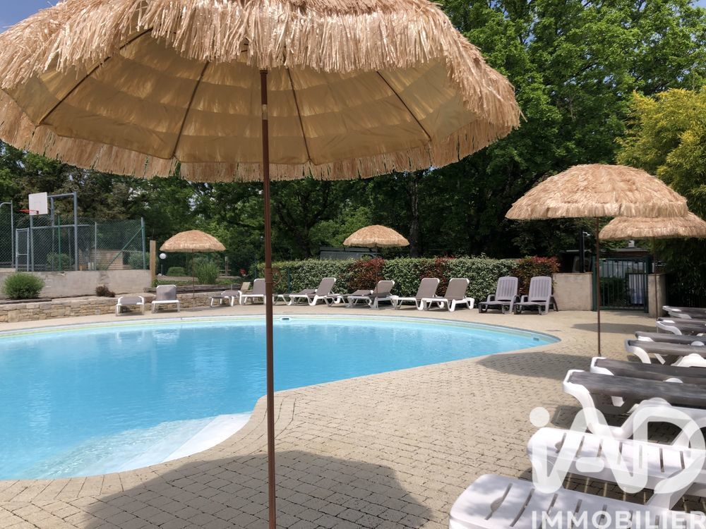 � vendre  Maison Saint-Denis-l�s-Martel (46600)