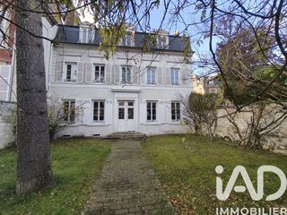  Maison � vendre 9 pi�ces 210 m�