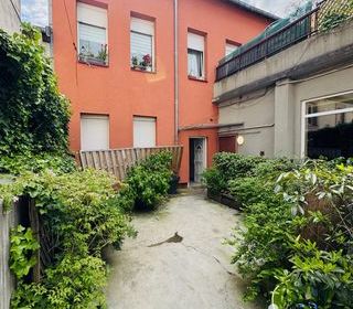  Immeuble � vendre 256 m�