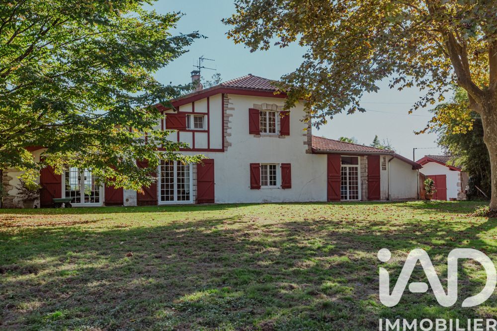 � vendre  Maison Urt (64240)