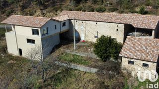  Maison � vendre 5 pi�ces 220 m�