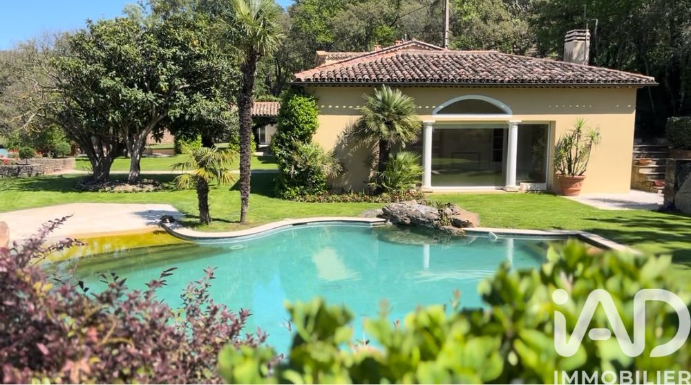 � vendre  Maison Cogolin (83310)