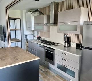  Appartement � louer 5 pi�ces 95 m�