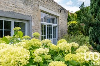  Maison � vendre 8 pi�ces 275 m�