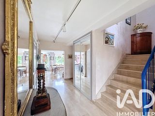  Maison � vendre 8 pi�ces 220 m�