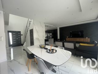  Villa � vendre 8 pi�ces 221 m�