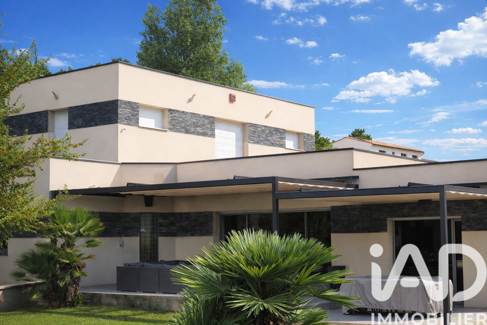 � vendre  Villa Avignon (84000)