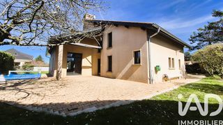  Villa � vendre 8 pi�ces 330 m�