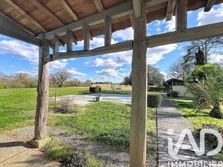  Maison � vendre 7 pi�ces 288 m�