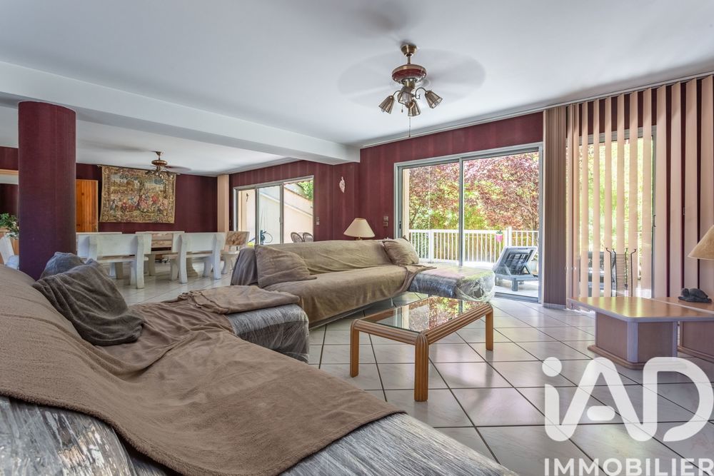 � vendre  Maison Sainte-Genevi�ve-des-Bois (91700)