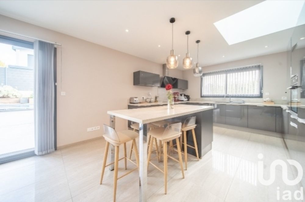 � vendre  Villa Thionville (57100)