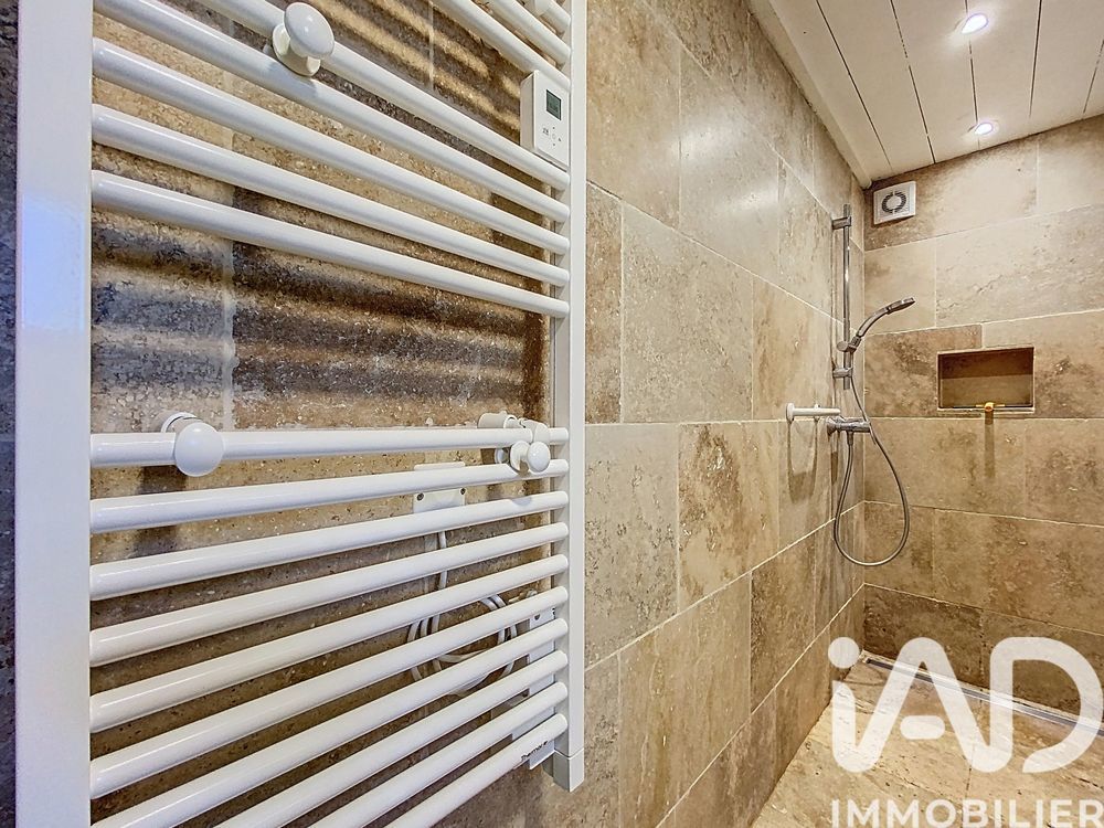 � vendre  Maison Pont-de-Barret (26160)