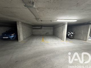 Parking / Garage � vendre 12 m�