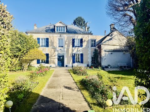   Vente Maison/villa 10 pi�ces Maison - 10 pi�ce(s) - 234 m�