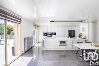  Maison � vendre 7 pi�ces 294 m�