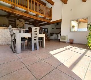  Villa � vendre 5 pi�ces 180 m�