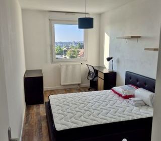  Appartement � louer 5 pi�ces 95 m�