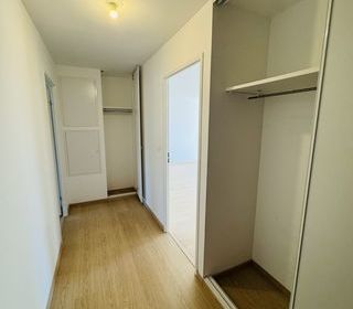  Appartement � vendre 4 pi�ces 84 m�