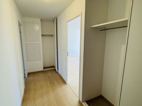  Appartement � vendre 4 pi�ces 84 m�