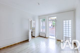  Immeuble � vendre 146 m�