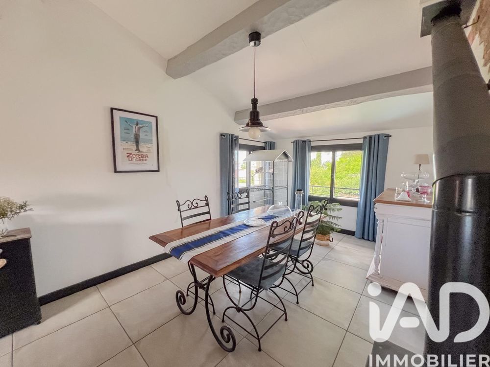 � vendre  Maison Pourri�res (83910)