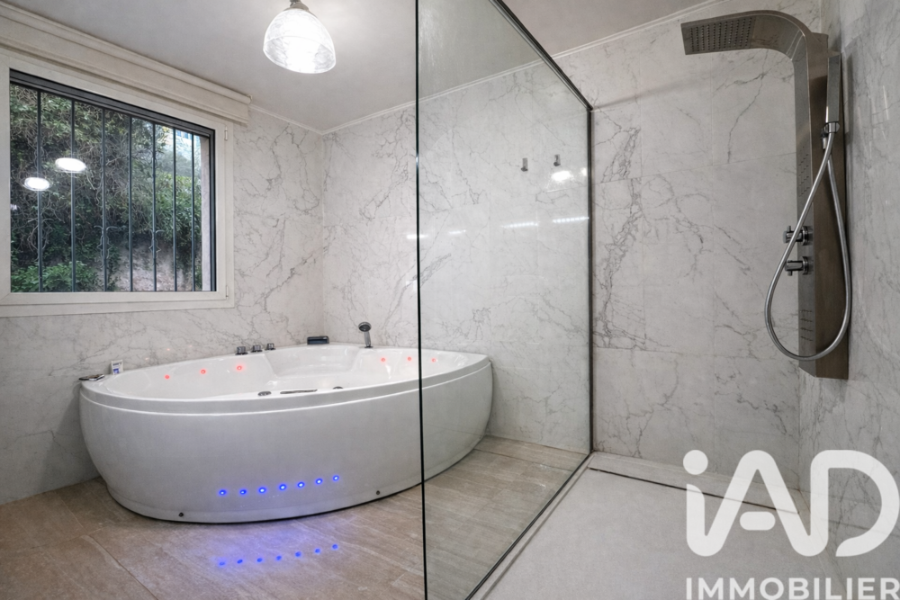 � vendre  Maison Colomars (06670)