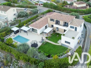  Villa � vendre 10 pi�ces 360 m�